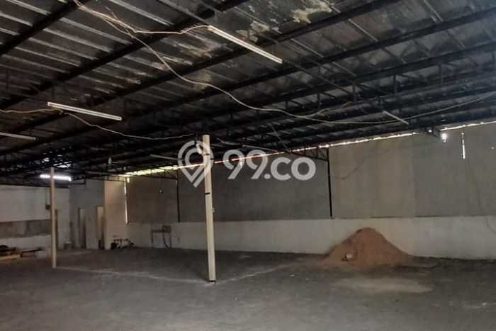 Gudang Dijual di Prime Area Jakarta Barat Luas 300m2 Gudang Dijual di Prime Area Jakarta Barat Luas 300m2