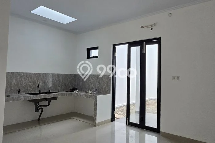 Dijual Hunian Rumah Nyaman 4 Kamar di Meruya, Jakarta Barat Dijual Hunian Rumah Nyaman 4 Kamar di Meruya, Jakarta Barat