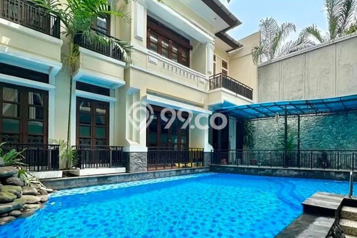 Siap Huni Hunian Elit 5 Kamar di Menteng Dekat ke Mana Pun Siap Huni Hunian Elit 5 Kamar di Menteng Dekat ke Mana Pun