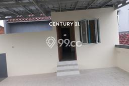 LOKASI STRATEGIS! Rumah kawasan Lippo Cikarang, Dekat Stasiun, 4 KM, LT 161m2m² LB 230m2m² LOKASI STRATEGIS! Rumah kawasan Lippo Cikarang, Dekat Stasiun, 4 KM, LT 161m2m² LB 230m2m²