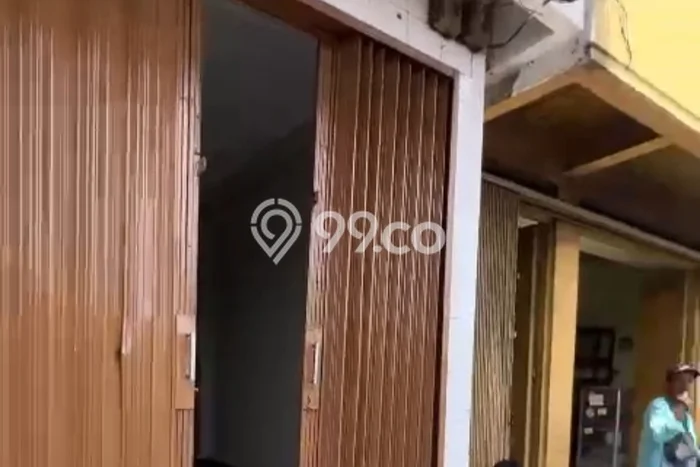 Ruko Bagus LT 28m2 LB 56m2 Dijual di Senen Jakarta Pusat Ruko Bagus LT 28m2 LB 56m2 Dijual di Senen Jakarta Pusat