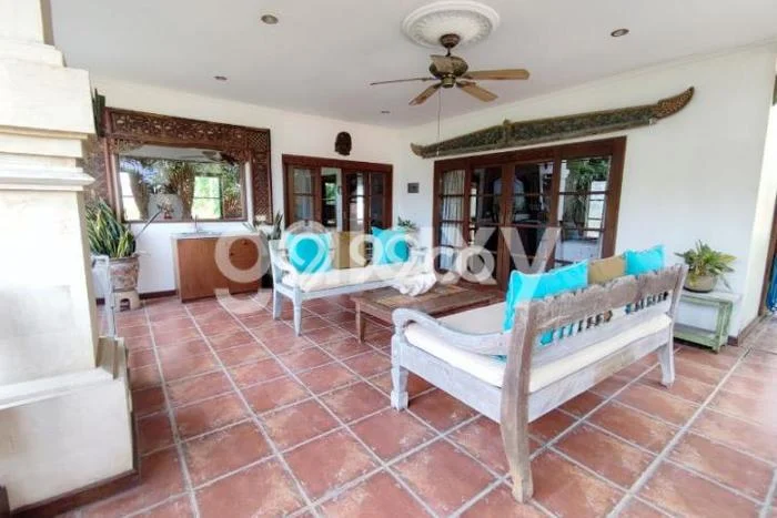 Vila Kawasan Kuta, Ukuran 620m2m², Dekat ke berbagai fasilitas umum Vila Kawasan Kuta, Ukuran 620m2m², Dekat ke berbagai fasilitas umum