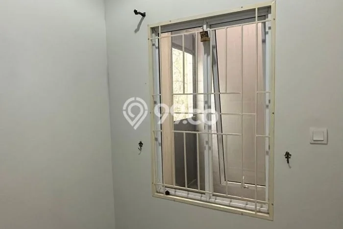 Hunian Nyaman Asri 2 KT Siap Pakai di Gading Serpong Tangerang Hunian Nyaman Asri 2 KT Siap Pakai di Gading Serpong Tangerang
