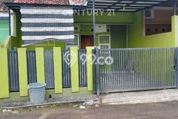 Disewakan! Rumah 2 Kamar Tidur &
1 Kamar Mandi di Cirebon Kota, Cirebon Disewakan! Rumah 2 Kamar Tidur &
1 Kamar Mandi di Cirebon Kota, Cirebon