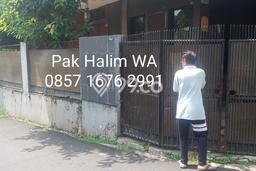 Rumah Modern 5 Kamar LT 208m2 di Bintaro Rumah Modern 5 Kamar LT 208m2 di Bintaro