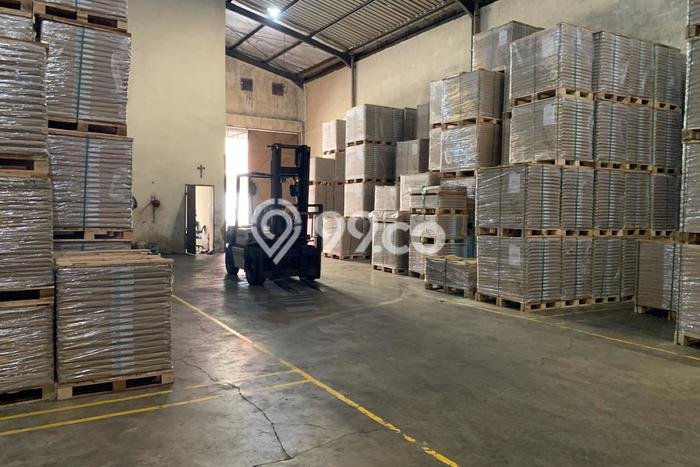 Gudang Dijual di Tangerang LT 450m2 & LB 400m2 Lokasi Terbaik! Gudang Dijual di Tangerang LT 450m2 & LB 400m2 Lokasi Terbaik!