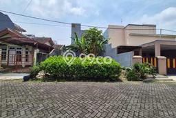 Tanah Dijual Lokasi Strategis di Malang dengan Luas 153m2 Tanah Dijual Lokasi Strategis di Malang dengan Luas 153m2