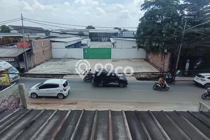 Ruko Disewa di Bekasi dengan LB 378m2 Area Komersial Ramai Ruko Disewa di Bekasi dengan LB 378m2 Area Komersial Ramai