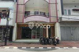 AREA PROSPEKTIF! Ruko Kawasan , Luas 154m2m², Area Premium AREA PROSPEKTIF! Ruko Kawasan , Luas 154m2m², Area Premium