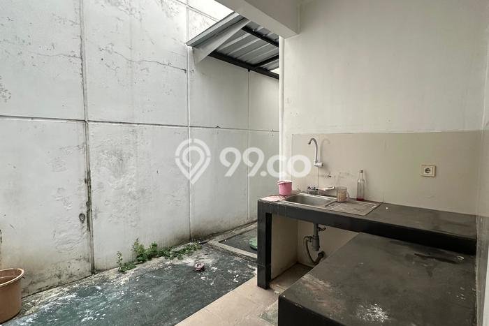 Unit Gudang Dijual di Bekasi LT 1636m2 & LB 800m2 Unit Gudang Dijual di Bekasi LT 1636m2 & LB 800m2