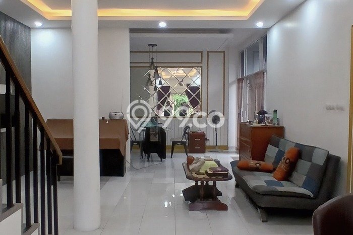 Rumah Elit Modern Tanpa Renovasi di Kota Wisata Bogor Rumah Elit Modern Tanpa Renovasi di Kota Wisata Bogor