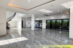For Sale! Premium House LT 440m2 Desain Elegan di Sektor 8 - Bintaro For Sale! Premium House LT 440m2 Desain Elegan di Sektor 8 - Bintaro