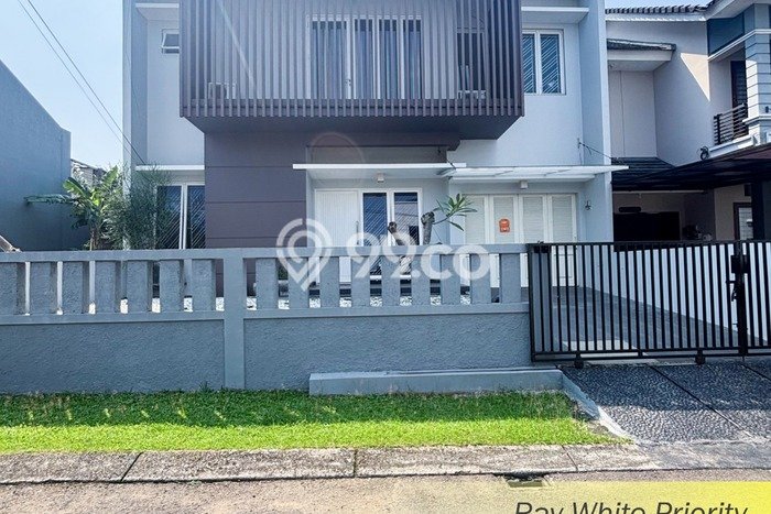 Dijual Rumah Mewah Elegan Dengan View Cantik di BSD Nusaloka, Tangerang Dijual Rumah Mewah Elegan Dengan View Cantik di BSD Nusaloka, Tangerang