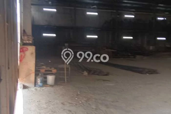 Gudang Disewa di Jakarta Utara dengan LB 1500m2 Area Komersial Ramai Gudang Disewa di Jakarta Utara dengan LB 1500m2 Area Komersial Ramai