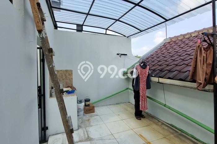 Dijual Kost di Kawasan Cibiru, Bandung, Spesifikasi 20 KT, 10 KM, 340m2 Dijual Kost di Kawasan Cibiru, Bandung, Spesifikasi 20 KT, 10 KM, 340m2