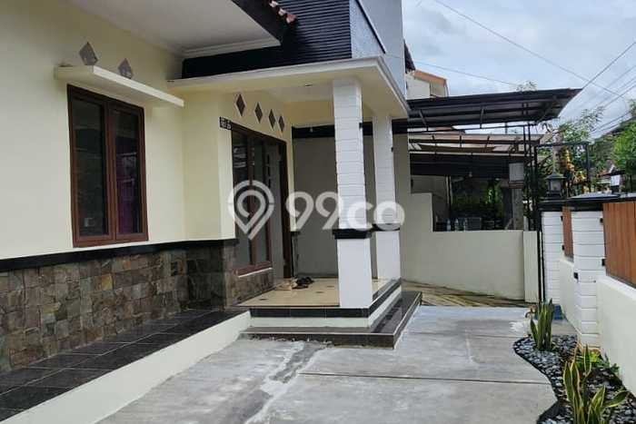 Dijual Rumah 3 Kamar Lokasi Ideal Bagus dan Strategis di Bogor Barat Dijual Rumah 3 Kamar Lokasi Ideal Bagus dan Strategis di Bogor Barat