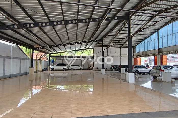 Dijual Komersial di Sawangan Depok LT 900m2 / LB 900m2 Dijual Komersial di Sawangan Depok LT 900m2 / LB 900m2