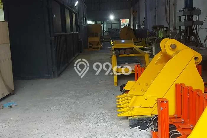 Gudang Komersial Dijual di Bojongsoang Bandung LT 1000m2 & LB 500m2 Gudang Komersial Dijual di Bojongsoang Bandung LT 1000m2 & LB 500m2