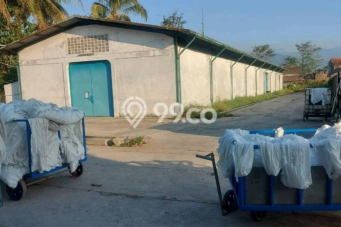 Gudang di Majalaya, Luas 7000m2m², Area Komersial, Ramai Gudang di Majalaya, Luas 7000m2m², Area Komersial, Ramai