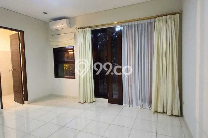 Disewakan Rumah Konsep Modern di Bogor Timur Bogor dengan 4 KT Disewakan Rumah Konsep Modern di Bogor Timur Bogor dengan 4 KT