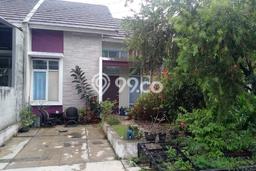 For Sale Rumah 2 Kamar Lokasi Strategis Nyaman dan Strategis di Bogor Barat For Sale Rumah 2 Kamar Lokasi Strategis Nyaman dan Strategis di Bogor Barat