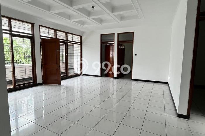 Rumah Kost Dijual Lokasi Sukajadi, Bandung, 10 Kamar Tidur, 4 Kamar Mandi, 240m2 Rumah Kost Dijual Lokasi Sukajadi, Bandung, 10 Kamar Tidur, 4 Kamar Mandi, 240m2