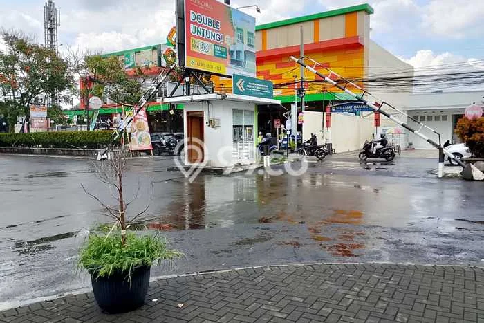Ruko Dijual di Prime Area Bandung Luas 365m2 Ruko Dijual di Prime Area Bandung Luas 365m2