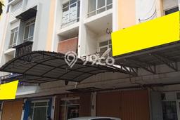 Ruko Bagus Dijual LB 153m2 Lokasi Strategis Jakarta Barat Area Cocok untuk Berbisnis Ruko Bagus Dijual LB 153m2 Lokasi Strategis Jakarta Barat Area Cocok untuk Berbisnis