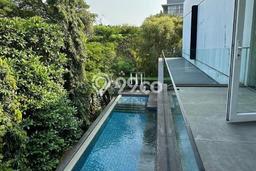 Rumah Elit Modern Tanpa Renovasi di Pantai Indah Kapuk Jakarta Utara Rumah Elit Modern Tanpa Renovasi di Pantai Indah Kapuk Jakarta Utara