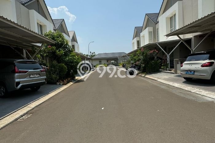Rumah Minimalis 4 KT di Suvarna Sutera Tangerang Unfurnished Rumah Minimalis 4 KT di Suvarna Sutera Tangerang Unfurnished