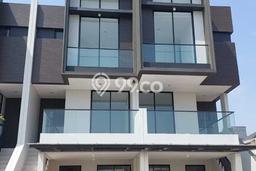 Disewakan! Rumah 3 Kamar Tidur &
3 Kamar Mandi di Pantai Indah Kapuk 2, Jakarta Utara Disewakan! Rumah 3 Kamar Tidur &
3 Kamar Mandi di Pantai Indah Kapuk 2, Jakarta Utara