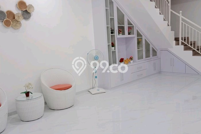 For Sale! Luxury House LT 112m2 Desain Elegan di Pakuwon CIty For Sale! Luxury House LT 112m2 Desain Elegan di Pakuwon CIty
