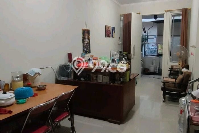 Dijual Rumah Eksklusif 3 KT di Mulyosari, Surabaya Dijual Rumah Eksklusif 3 KT di Mulyosari, Surabaya