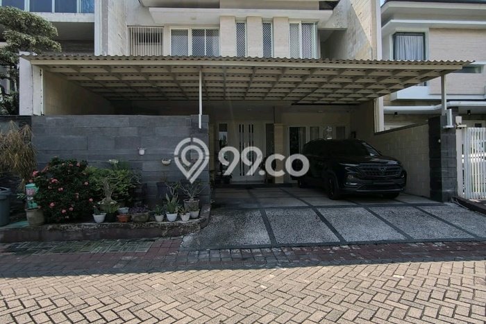 Rumah Elit Modern Tanpa Renovasi di Citraland Surabaya Rumah Elit Modern Tanpa Renovasi di Citraland Surabaya