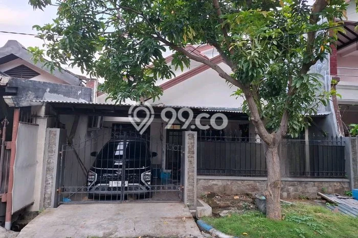 Dijual Rumah Eksklusif 3 KT di Kedung Baruk, Surabaya Dijual Rumah Eksklusif 3 KT di Kedung Baruk, Surabaya