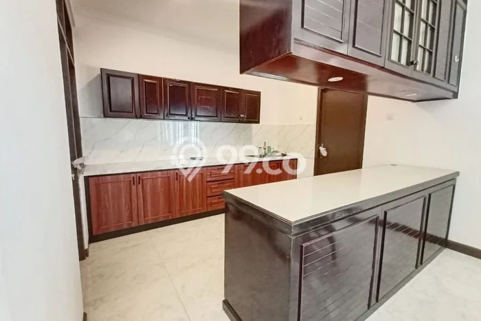 Sewa Rumah Harga Terjangkau di Pasteur Bandung Punya 7 KT Sewa Rumah Harga Terjangkau di Pasteur Bandung Punya 7 KT
