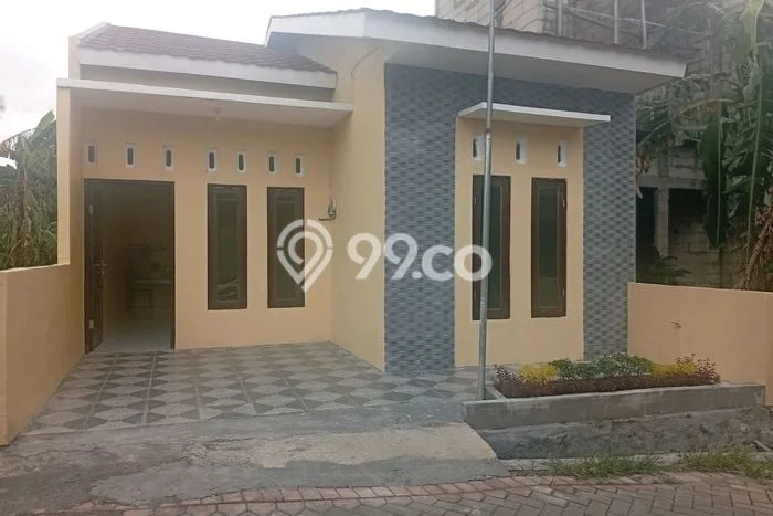 Rumah Sederhana Dijual Lokasi Tembalang 2 Kamar dengan Luas Tanah 65m2 Rumah Sederhana Dijual Lokasi Tembalang 2 Kamar dengan Luas Tanah 65m2