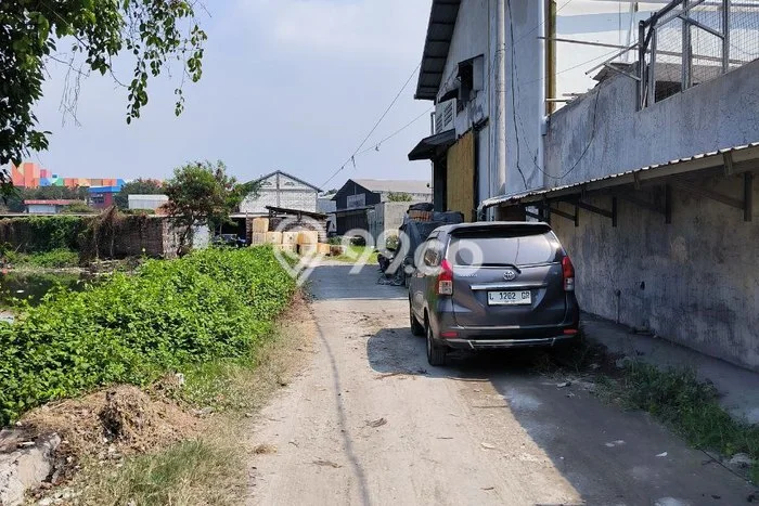 Disewakan Gudang di Pusat Kota Surabaya Ramai Strategis Disewakan Gudang di Pusat Kota Surabaya Ramai Strategis