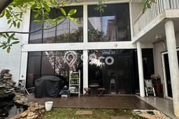 Hunian Mewah Dijual LT 272m2 di Pesanggrahan, Jakarta Selatan Hunian Mewah Dijual LT 272m2 di Pesanggrahan, Jakarta Selatan