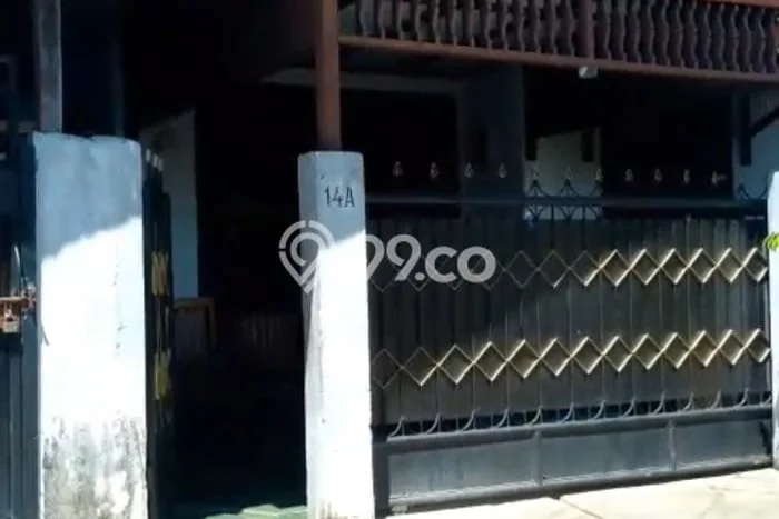 BEST INVESTMENT! Rumah area Jayapura Utara, Luas 150m2m² LB 89m2m² BEST INVESTMENT! Rumah area Jayapura Utara, Luas 150m2m² LB 89m2m²
