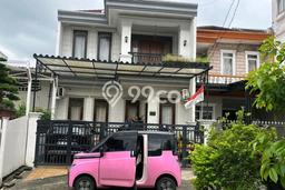 Rumah Modern Minimalis 4 Kamar Siap Huni di Karawaci Rumah Modern Minimalis 4 Kamar Siap Huni di Karawaci