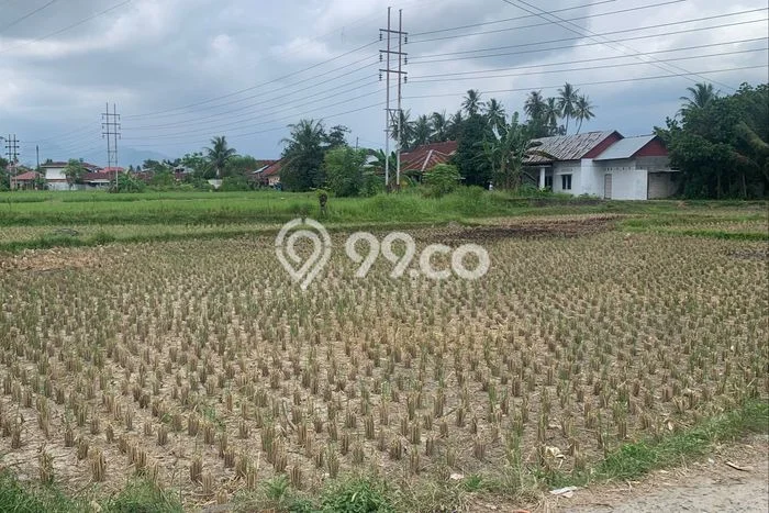 Untuk Dijual Tanah di Padang, Luas 2071m2 SHM Untuk Dijual Tanah di Padang, Luas 2071m2 SHM