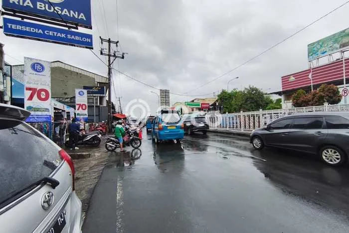 Ruko Dijual Lokasi Stratagis di Cibinong Bogor Cocok untuk Investasi Ruko Dijual Lokasi Stratagis di Cibinong Bogor Cocok untuk Investasi