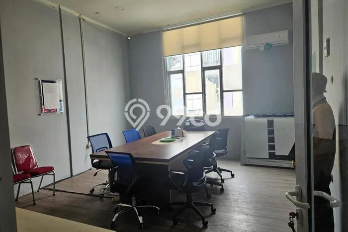 FOR RENT! Ruko di Bekasi Cocok untuk Bisnis 90m2 FOR RENT! Ruko di Bekasi Cocok untuk Bisnis 90m2