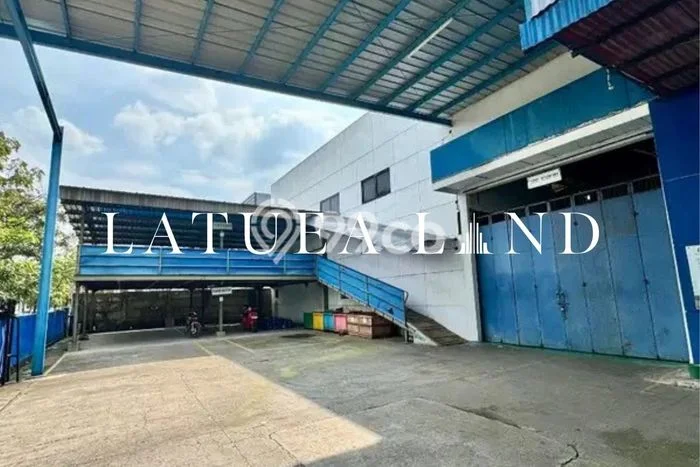 Disewakan Gudang di Kawasan Ramai Cikarang Luas 2205m2 Disewakan Gudang di Kawasan Ramai Cikarang Luas 2205m2