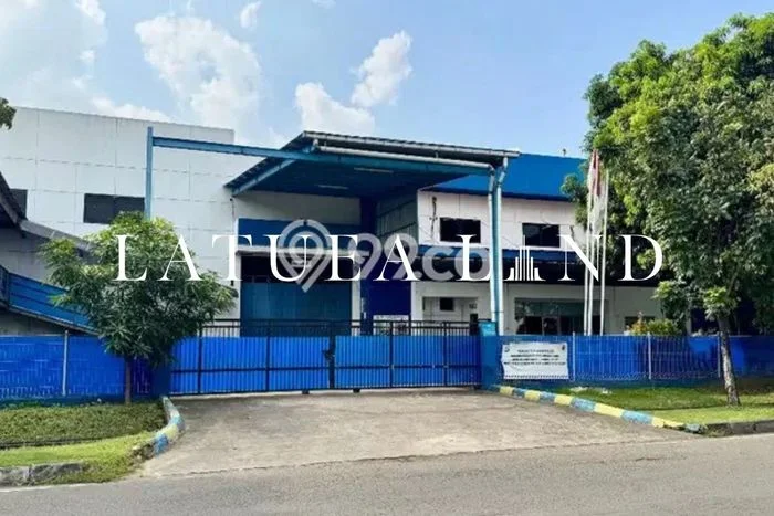 Disewakan Gudang di Kawasan Ramai Cikarang Luas 2205m2 Disewakan Gudang di Kawasan Ramai Cikarang Luas 2205m2