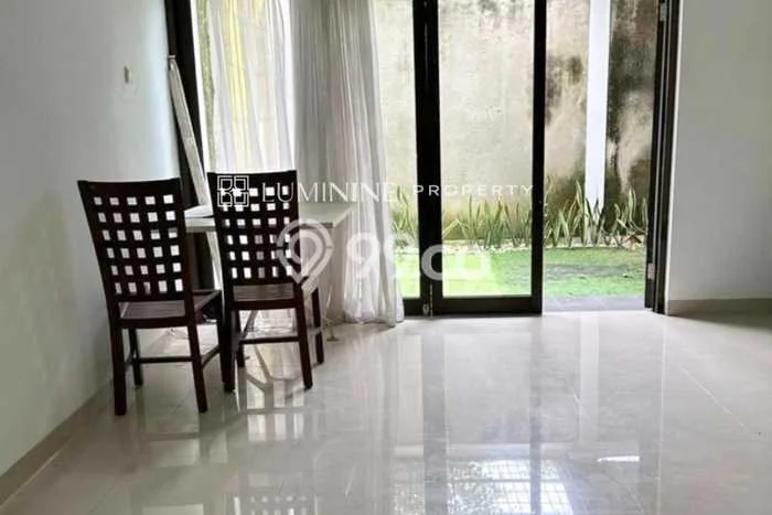 Hunian Cantik Modern Lb 109m2 di Pamulang, Tangerang Selatan Hunian Cantik Modern Lb 109m2 di Pamulang, Tangerang Selatan