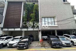 Kantor Bagus LT 290m2 LB 960m2 Dijual di Menteng Jakarta Pusat Kantor Bagus LT 290m2 LB 960m2 Dijual di Menteng Jakarta Pusat