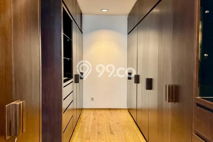Hunian Modern Disewakan 4 Kamar di Menteng Bisa Nego Hunian Modern Disewakan 4 Kamar di Menteng Bisa Nego