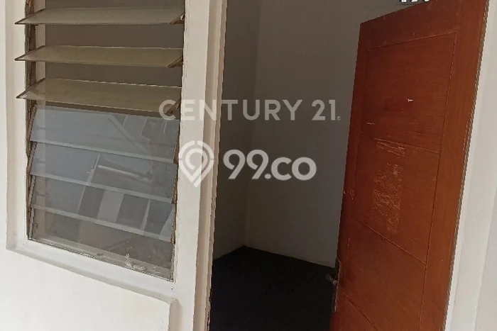 Hunian Modern Dikontrakkan 7 Kamar di Menteng Boleh Nego Hunian Modern Dikontrakkan 7 Kamar di Menteng Boleh Nego